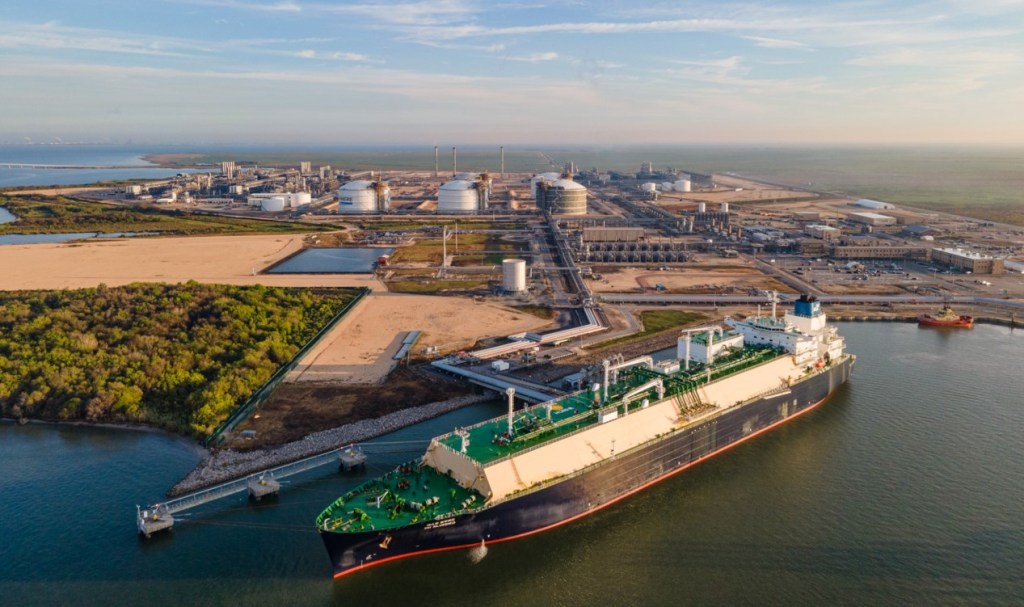 Cheniere ships th LNG cargo